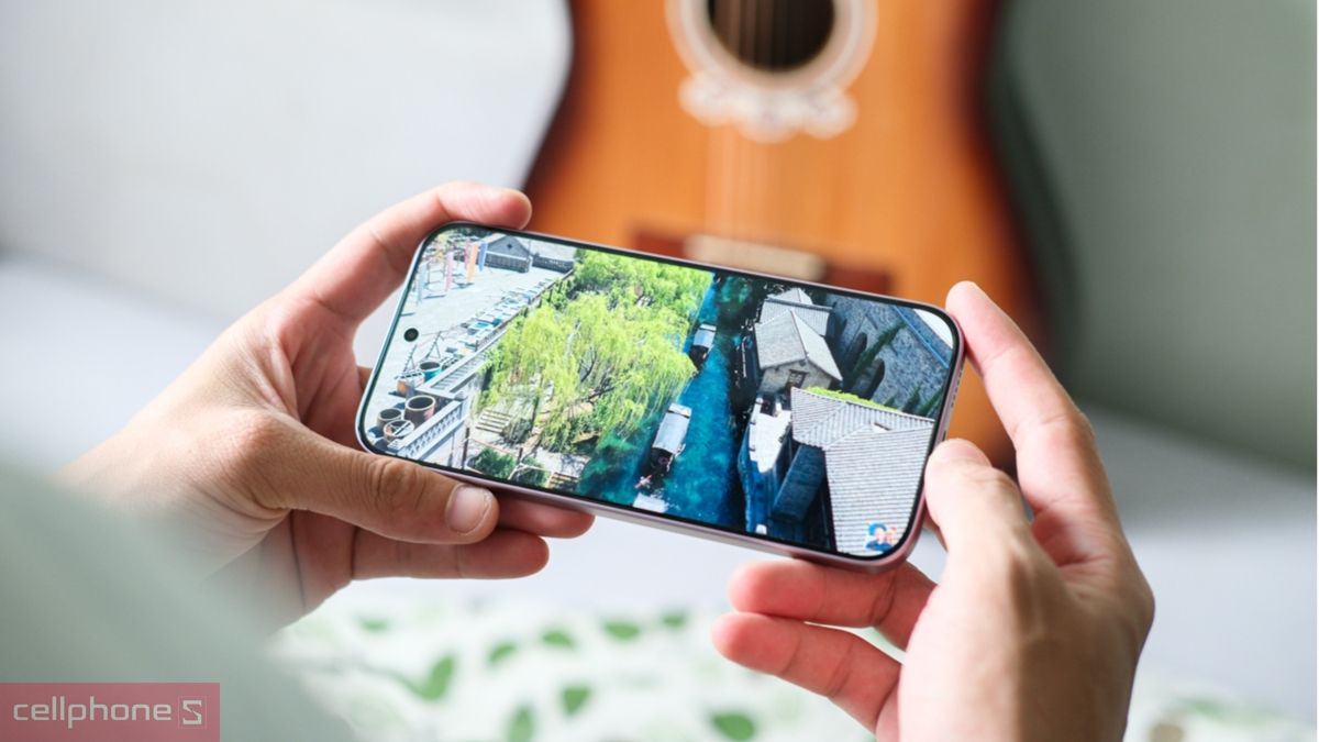 Chọn mua Xiaomi cũ cần xem xét tình trạng màn hình
