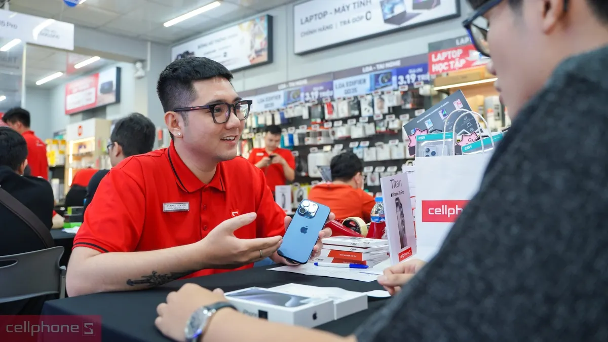 Kiểm tra nguồn gốc, giá bán khi mua điện thoại cũ