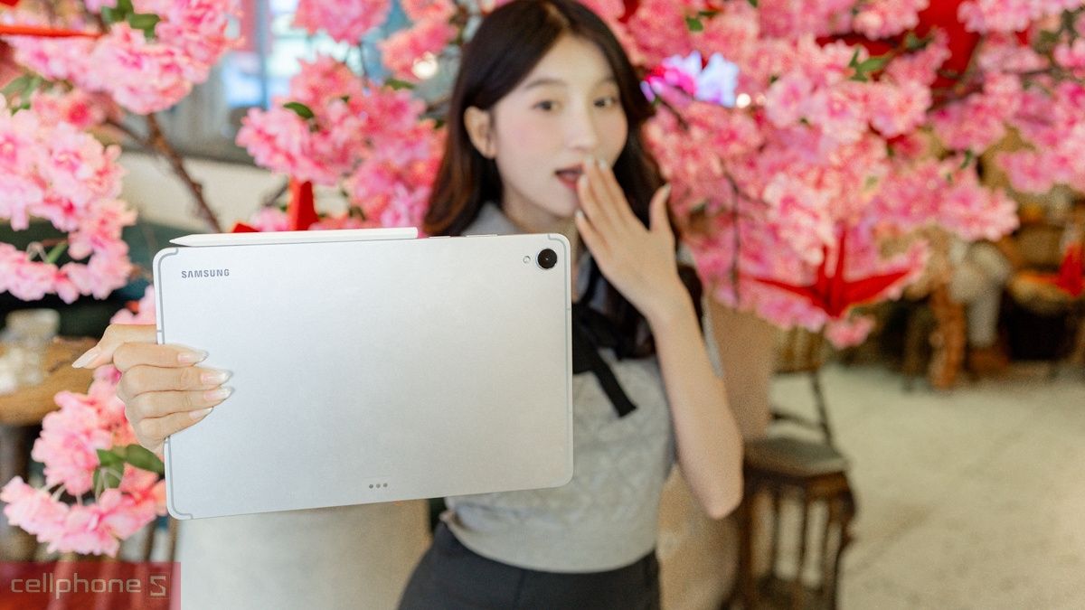 Samsung Tab sở hữu tiêu chuẩn IP68 mang lại độ bền