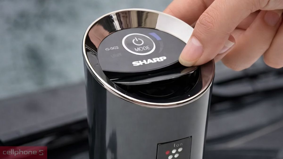 Máy lọc không khí ô tô Sharp IG-GC2