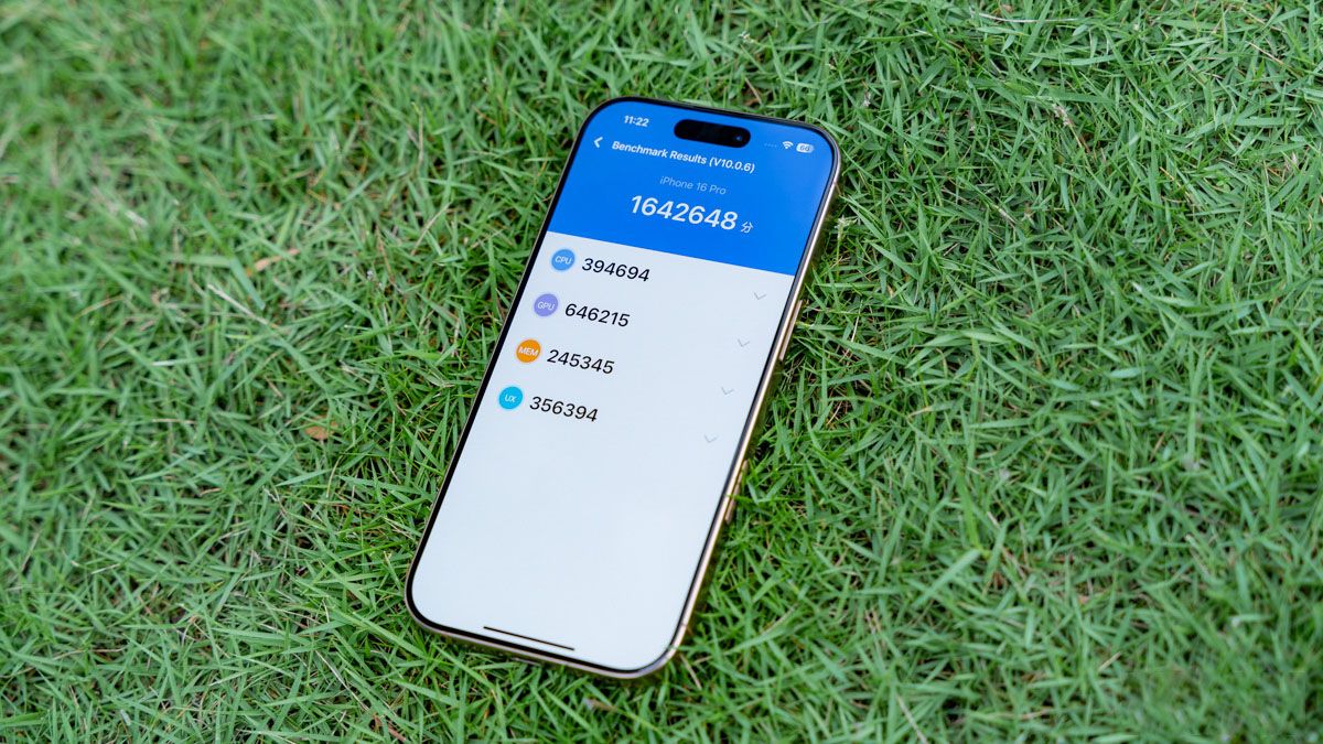 Điểm benchmark cao chứng minh sức mạnh xử lý vượt trội trên iPhone