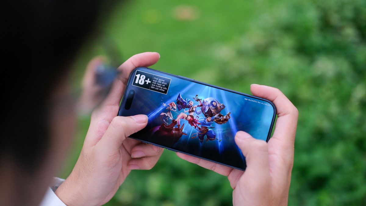 iPhone 17 bản Pro trang bị buồng hơi tản nhiệt giúp chơi game lâu không giảm hiệu năng