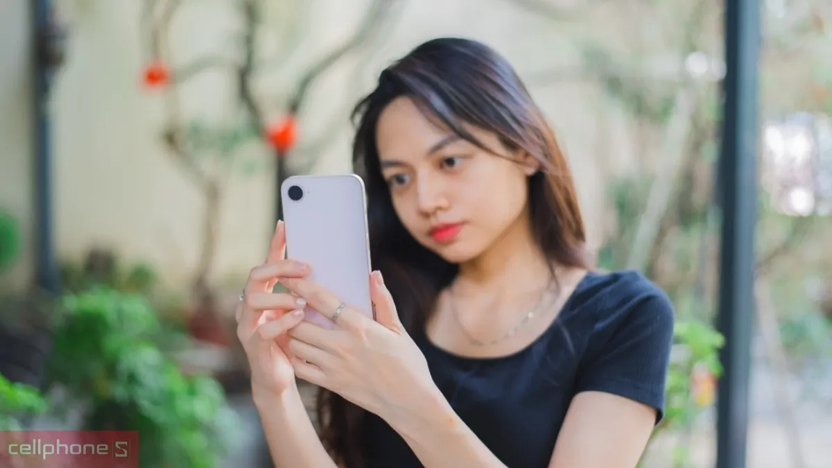 Các phiên bản điện thoại theo từng thị trường