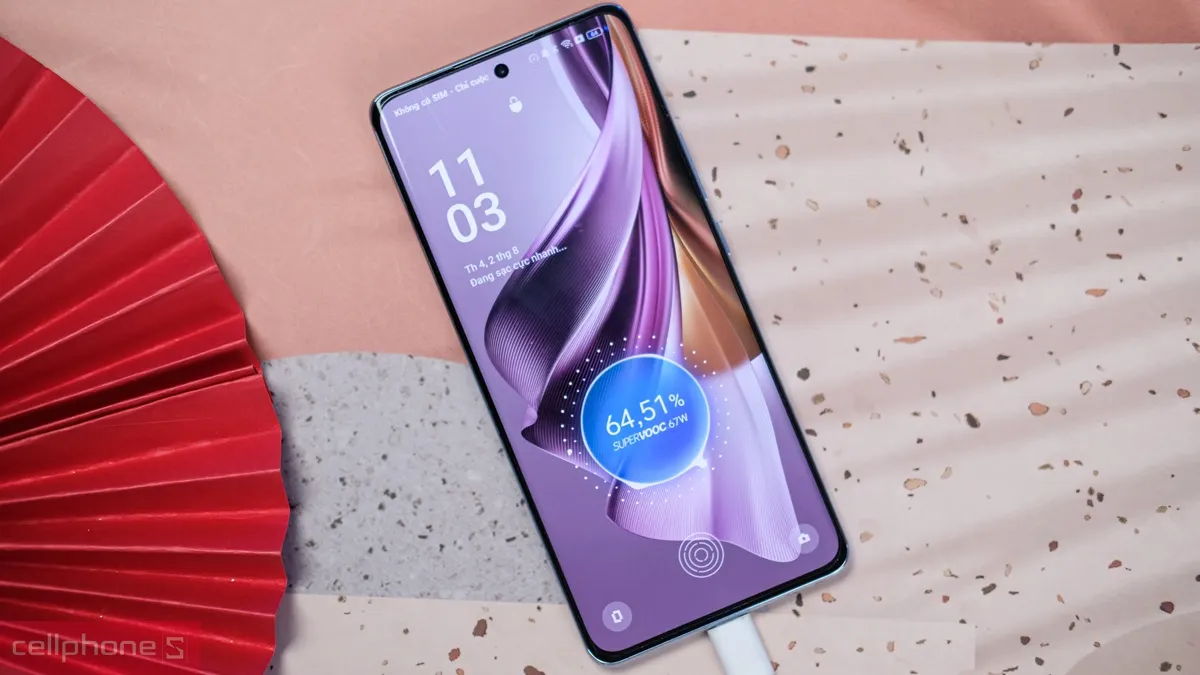 Sạc siêu nhanh SuperVOOC trên OPPO Reno