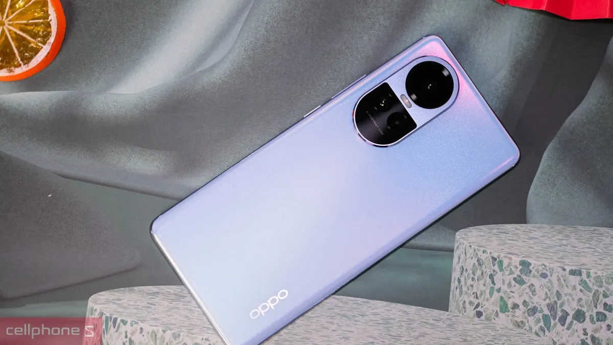 Dòng OPPO Reno được trang tiêu chuẩn kháng nước
