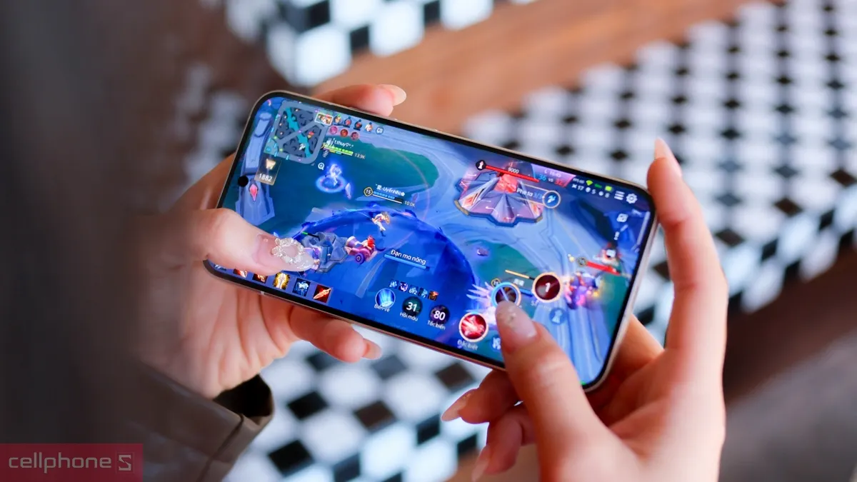 OPPO Reno có hiệu năng ổn định