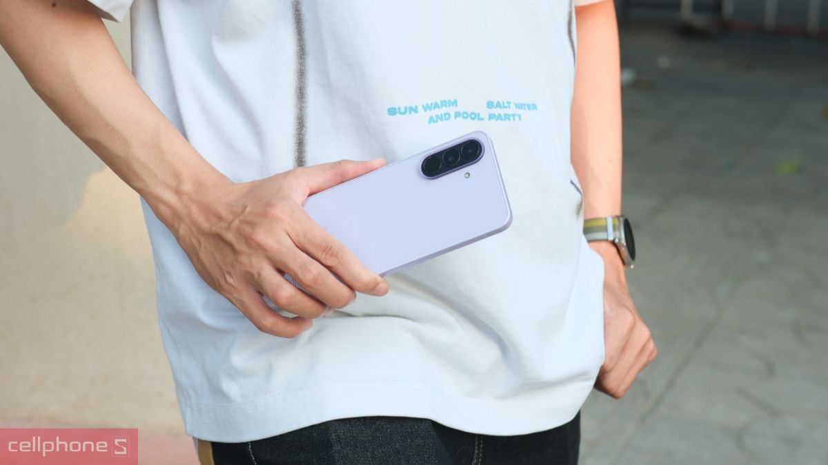 Chọn điện thoại Samsung theo phân khúc dòng máy