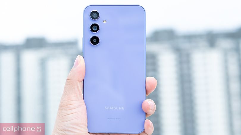 Vì sao Samsung A cũ đáng đầu tư