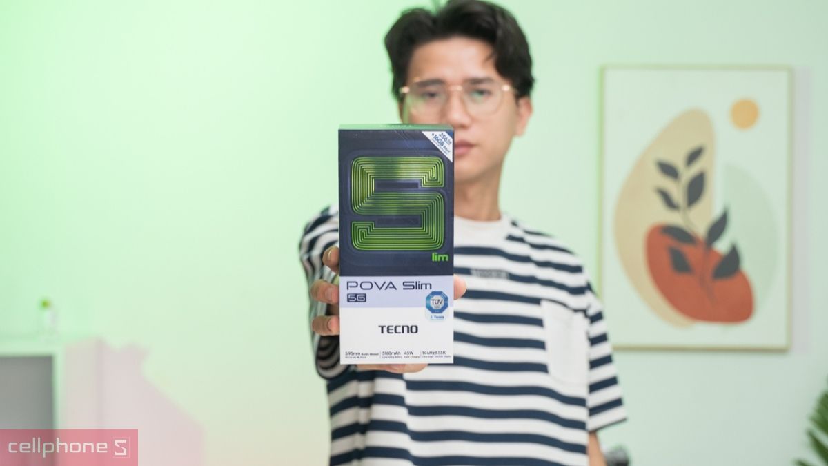 Trên tay hộp điện thoại TECNO POVA Slim 5G chính hãng từ thương hiệu TECNO Trên tay hộp điện thoại TECNO POVA Slim 5G chính hãng từ thương hiệu TECNO
