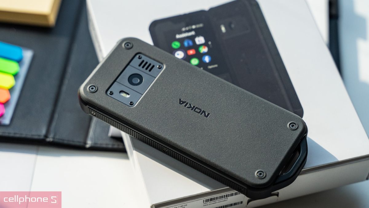 Điện thoại cục gạch bàn phím Nokia
