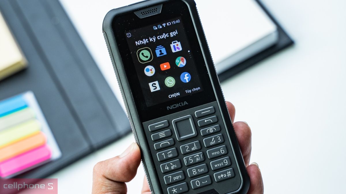 Điện thoại cục gạch bàn phím Nokia có thể hoạt động nhiều ngày không sạc