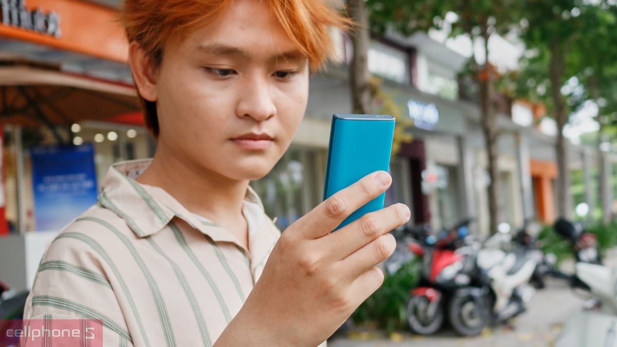 Chọn điện thoại cục gạch theo chất lượng, kiểu dáng