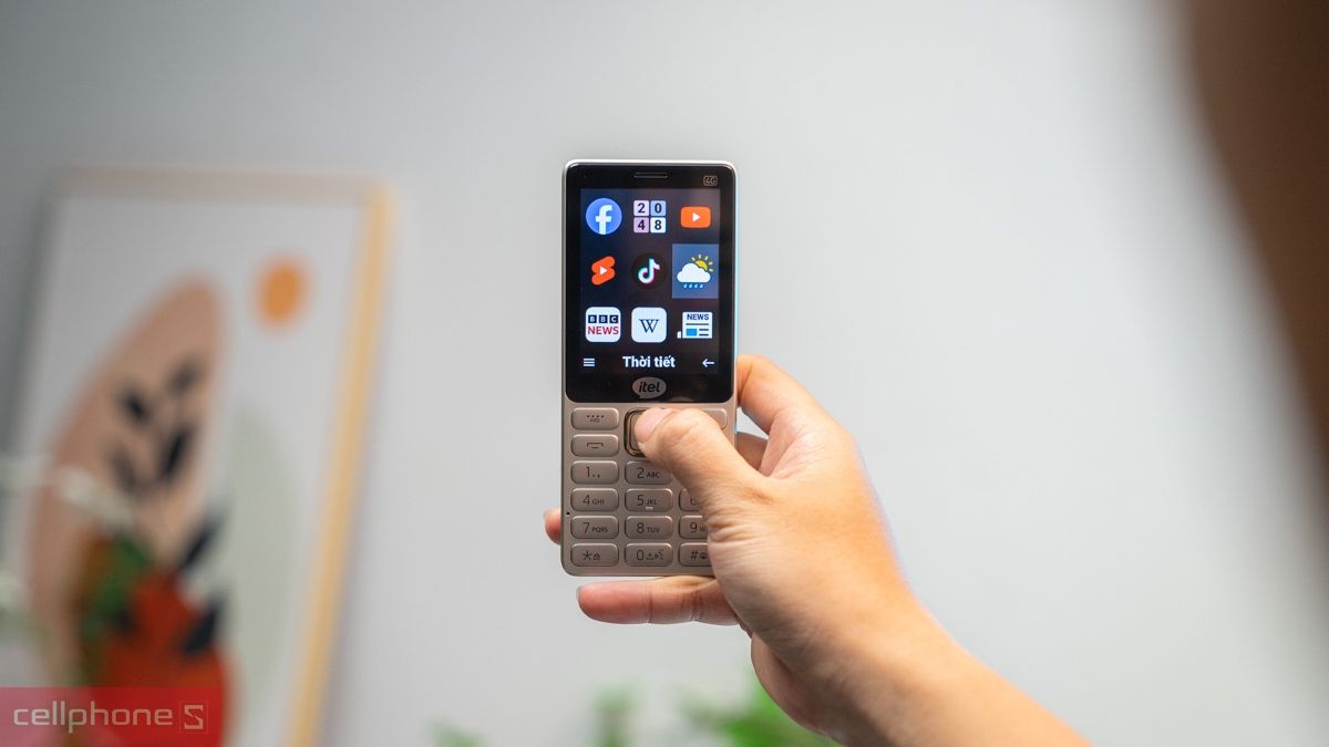 Điện thoại cục gạch có giao diện thân thiện