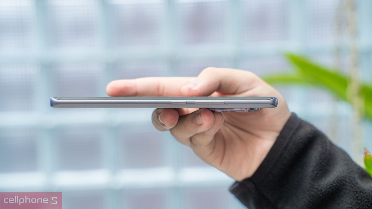 Xiaomi Redmi Note 17 có thiết kế khung viền vuông vắn, thanh lịch