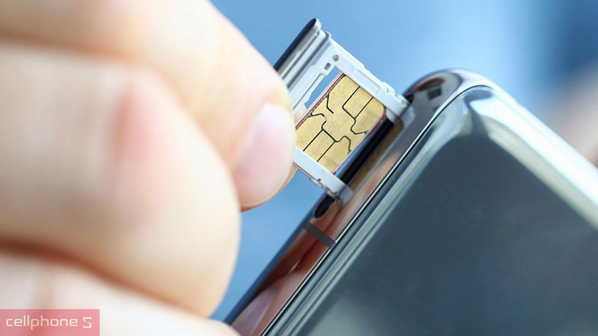 Kiểm tra hỗ trợ eSIM và thiết bị tương thích SIM điện thoại