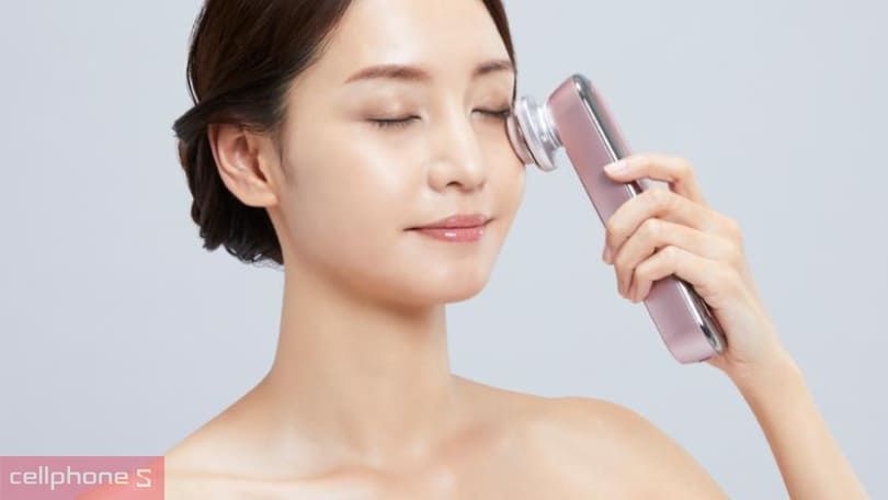 Máy massage mặt giúp thư giãn Máy massage mặt giúp thư giãn