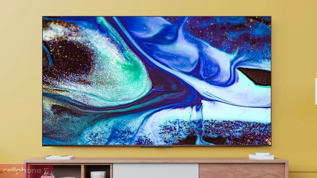 Tivi TCL Mini LED mang đến độ tương phản cao và hình ảnh sắc nét