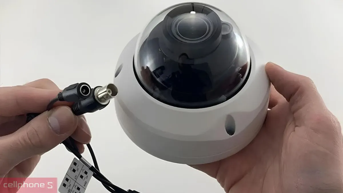 Camera dome (mái vòm) giám sát góc rộng