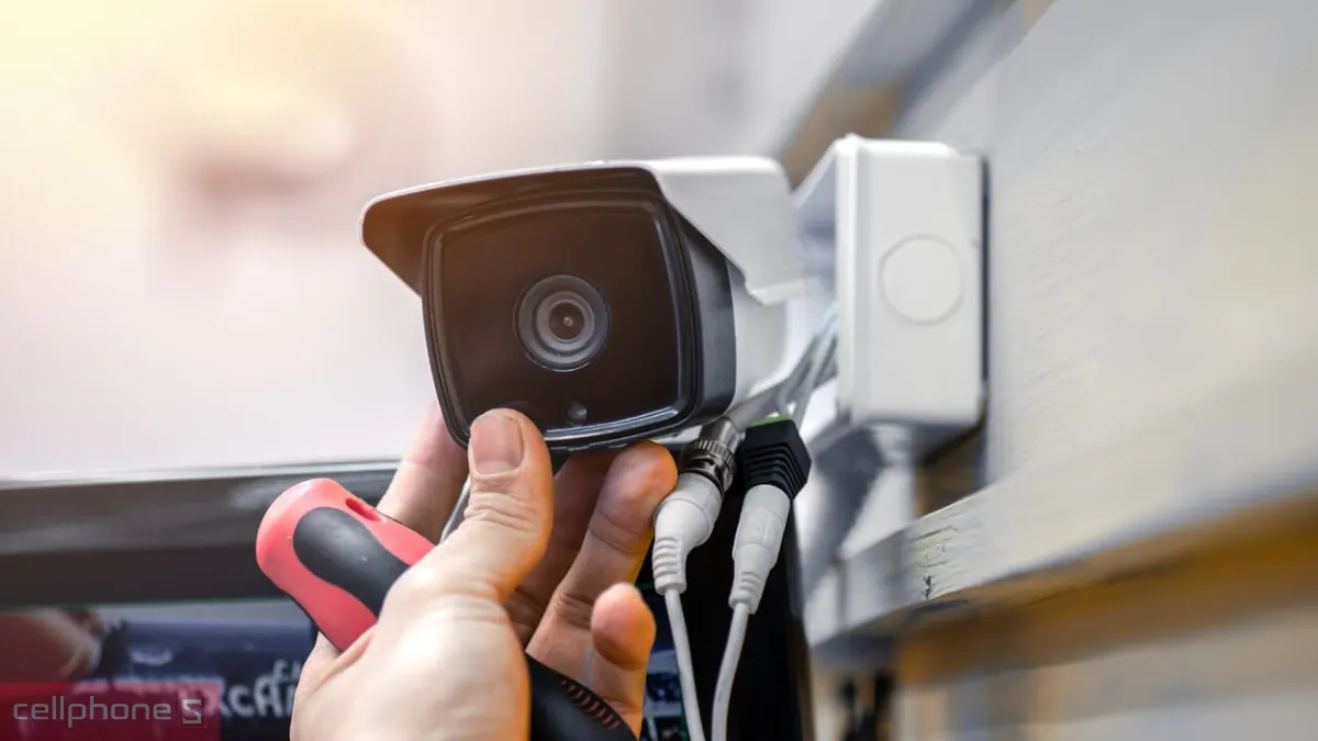 Vì sao nên lắp camera giám sát tại Quận 12