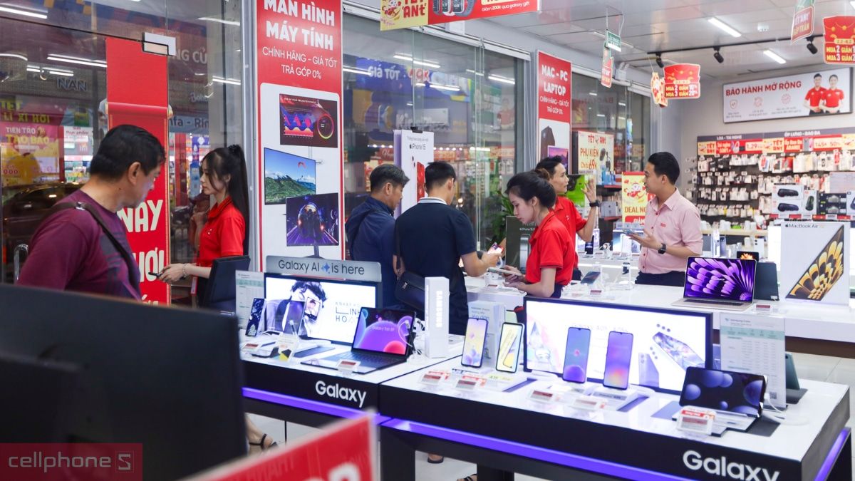 Ưu đãi ngày khai trương cửa hàng điện thoại Hà Nội tại 345 Nguyễn Văn Cừ