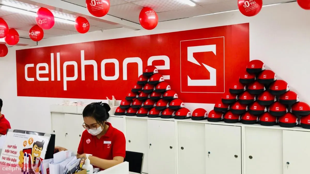 CellphoneS khai trương cửa hàng điện thoại Hà Nội