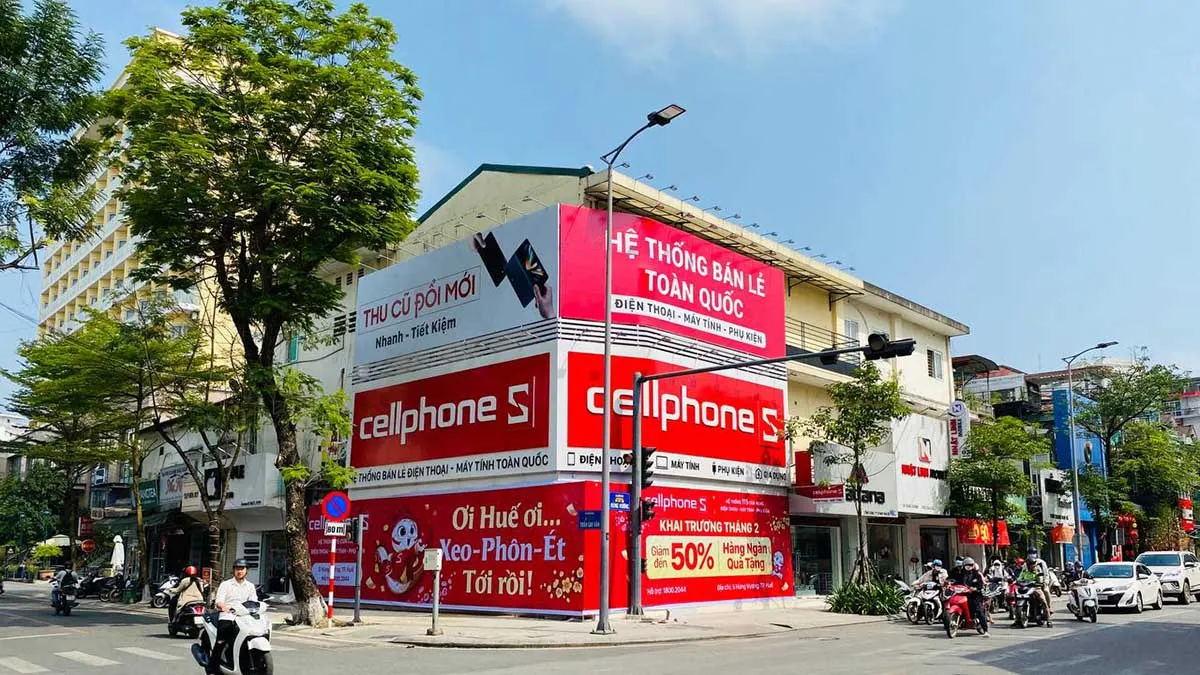 CellphoneS khai trương cửa hàng điện thoại Huế - 5 Hùng Vương