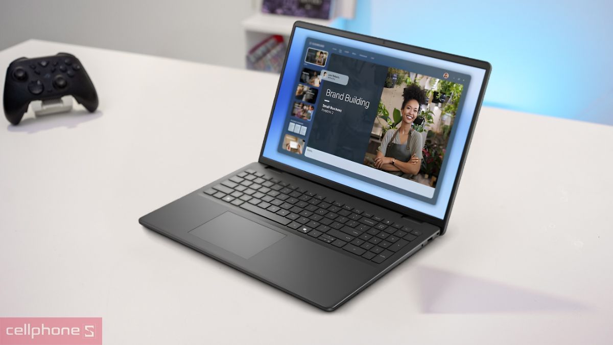 Laptop Dell với kích thước 16 inch
