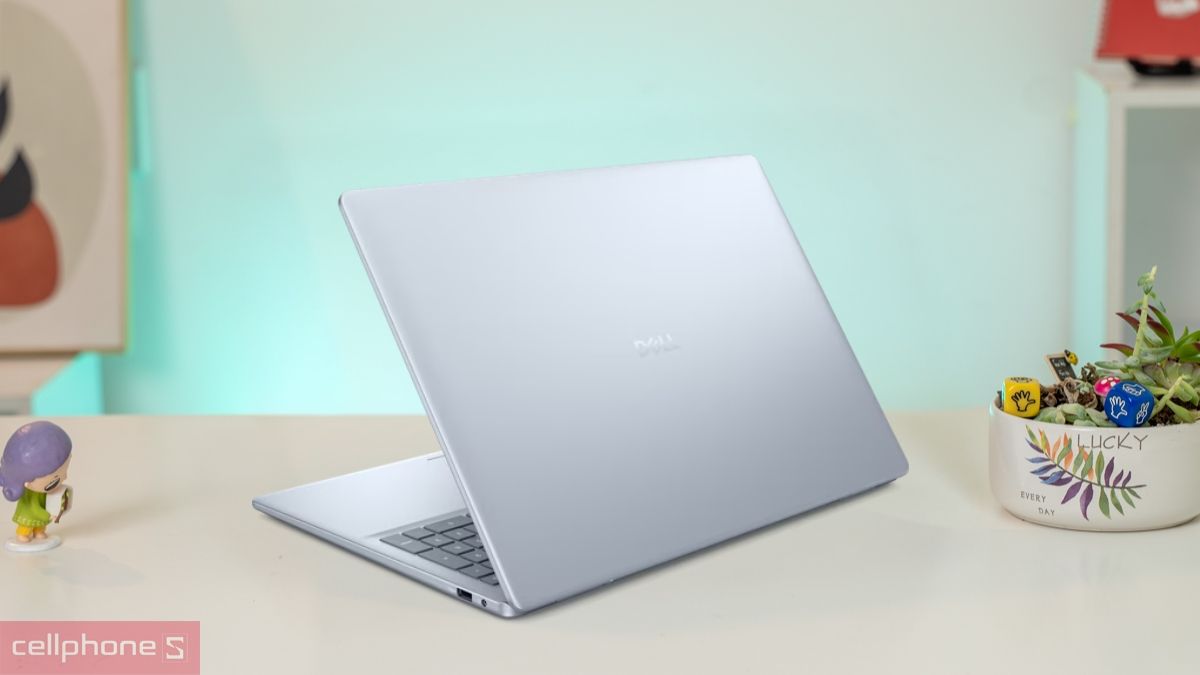 Laptop Dell Plus chính hãng