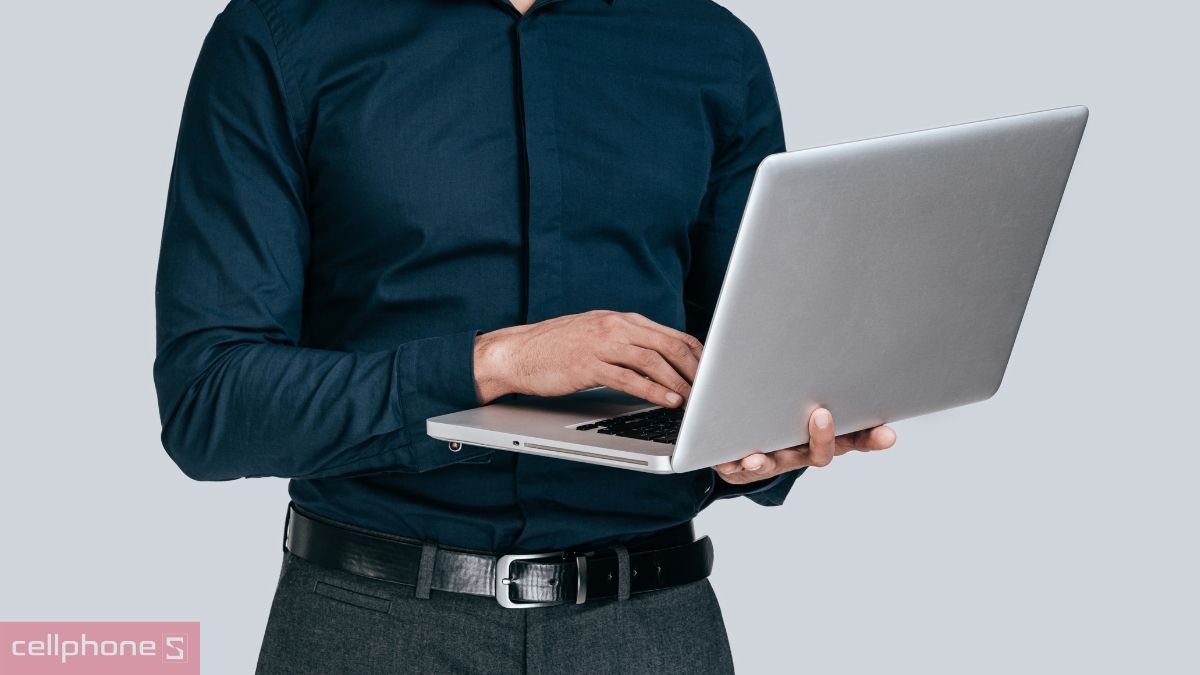 Thông số kích thước và trọng lượng cần biết về laptop