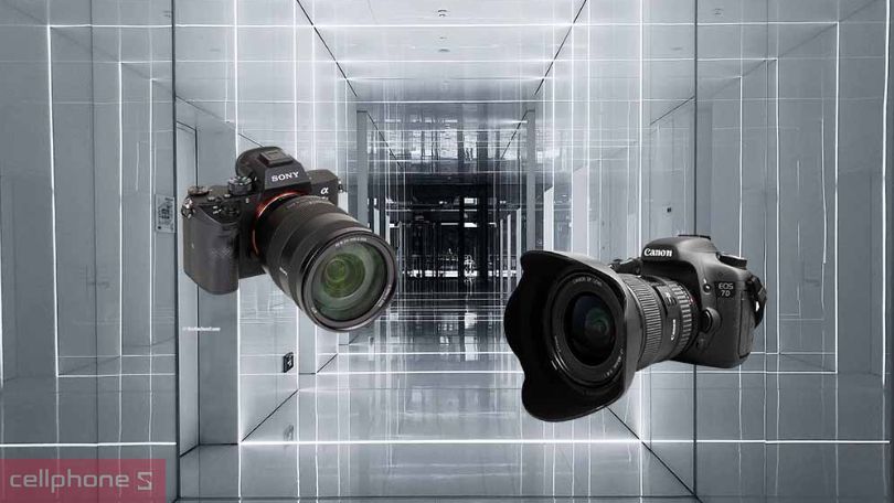 So sánh nhanh sự khác biệt giữa máy ảnh không gương lật mirrorless và DSLR So sánh nhanh sự khác biệt giữa máy ảnh không gương lật mirrorless và DSLR