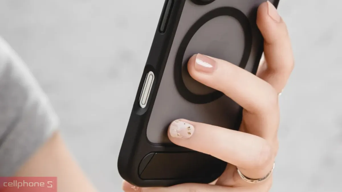 Đặc điểm nhận diện ốp lưng iPhone 16 Pro Max