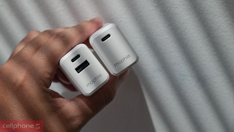 Củ, cáp sạc Mophie giá bao nhiêu
