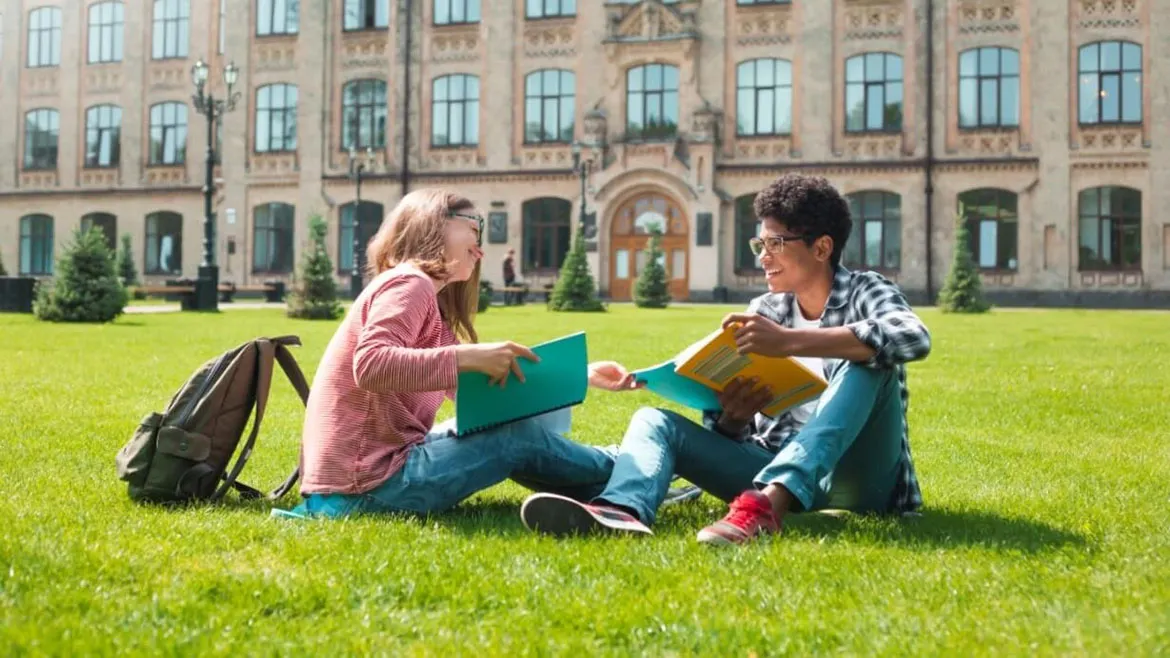Lịch khai giảng Back to school tại Châu Mỹ