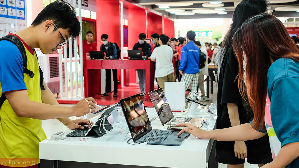 Chuẩn bị chỗ học tập trong mùa Back to school
