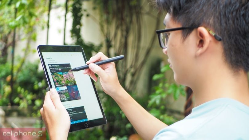 iPad Gen 9 cũ đẹp
