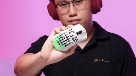 Trên tay Steelseries Aerox 3 Wireless: Chuột gaming siêu nhẹ 66 gram, bắn sniper cực đỉnh, giá 2.9 triệu